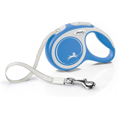 FLEXI nouveau-confort-ruban-petit-chien-bleu-16-pieds, liberté maîtrisée pendant la promenade.