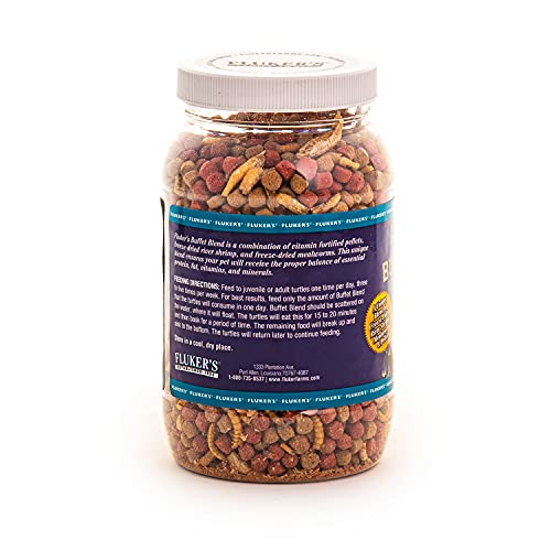 Les larves de vers de farine lyophilisées complètent l'alimentation des juvéniles et des adultes.