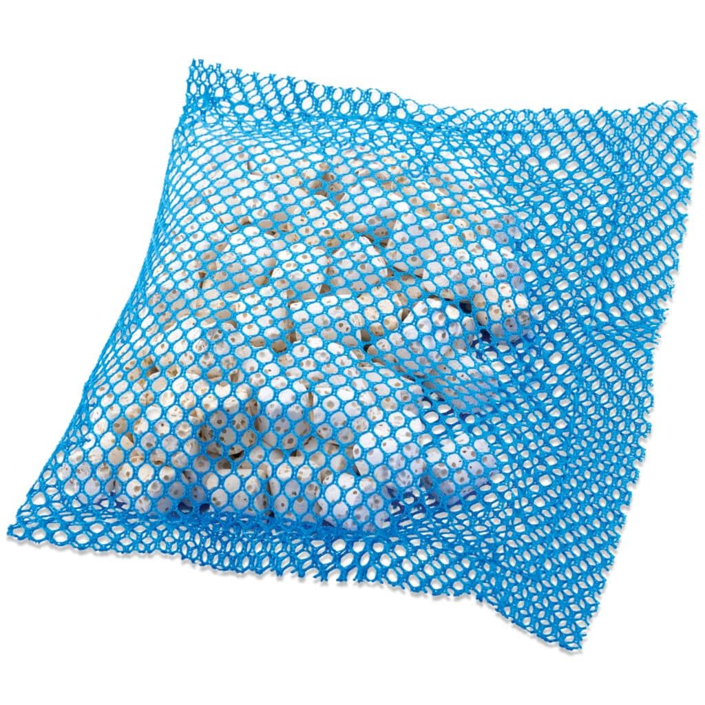 Fluval BIOMAX: distribution d'eau uniforme pour un contact optimal avec le média.