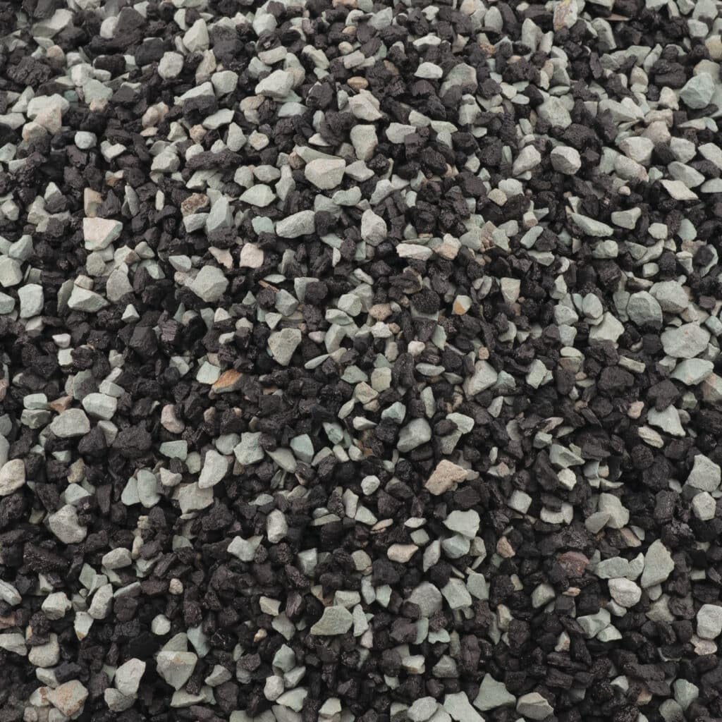 Fluval Zeo soutient une vie aquatique saine dans un aquariuм doux et salin.