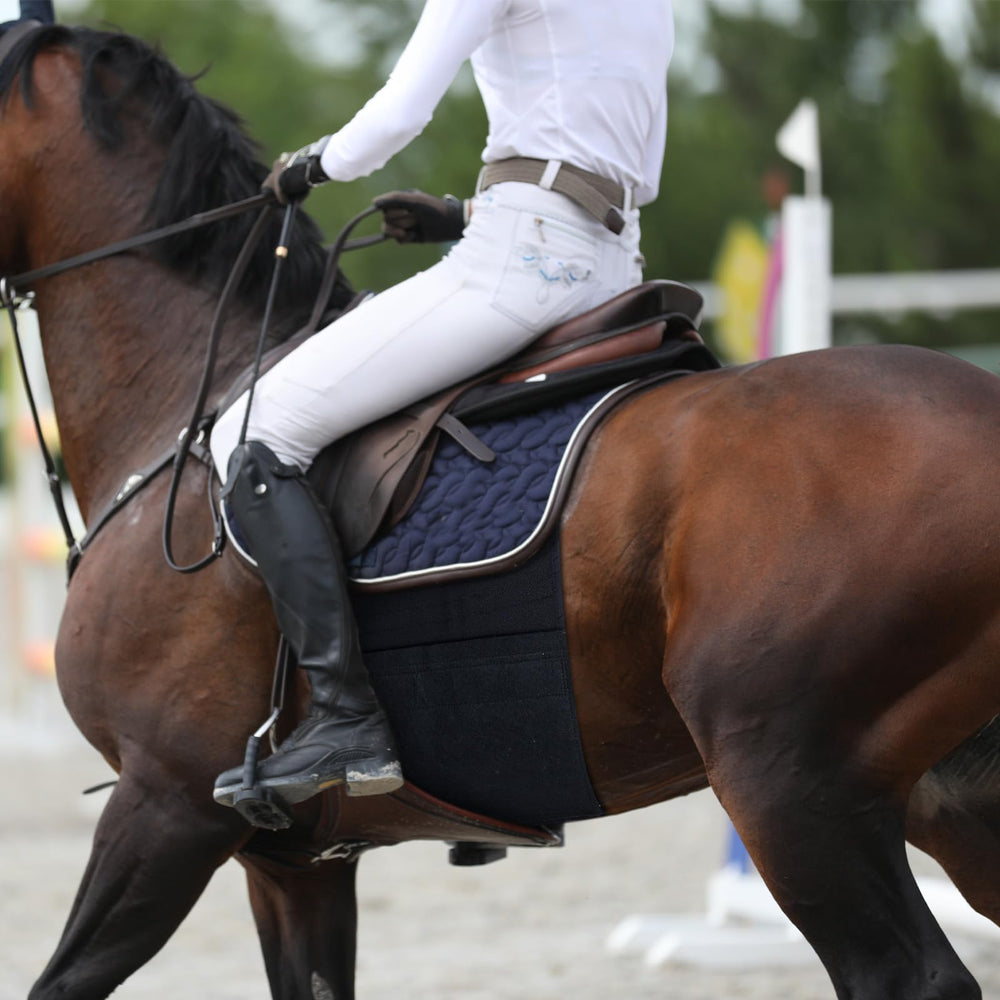 Foilswirl protection anti-frottement ventre cheval pour des promenades sans irritations.