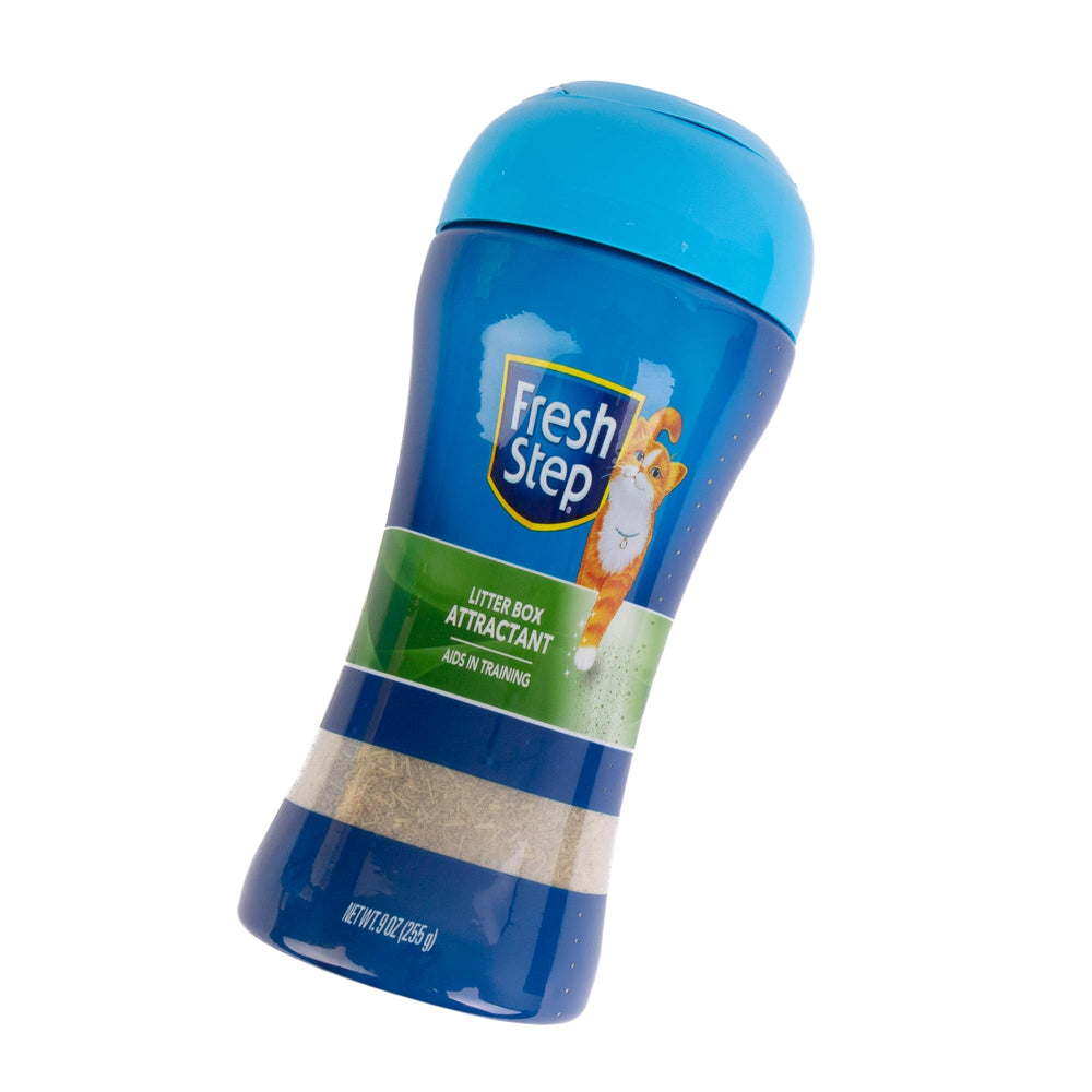 Fresh Step: chat utilisant la litière grâce à l'attrait.