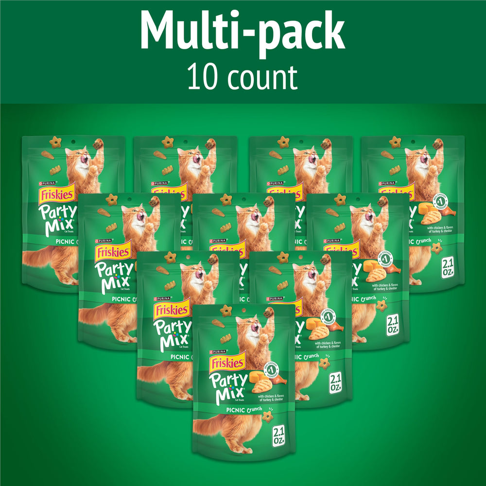 Purina Friskies Party Mix Picnic Crunch saveur dinde et cheddar pour le plaisir.