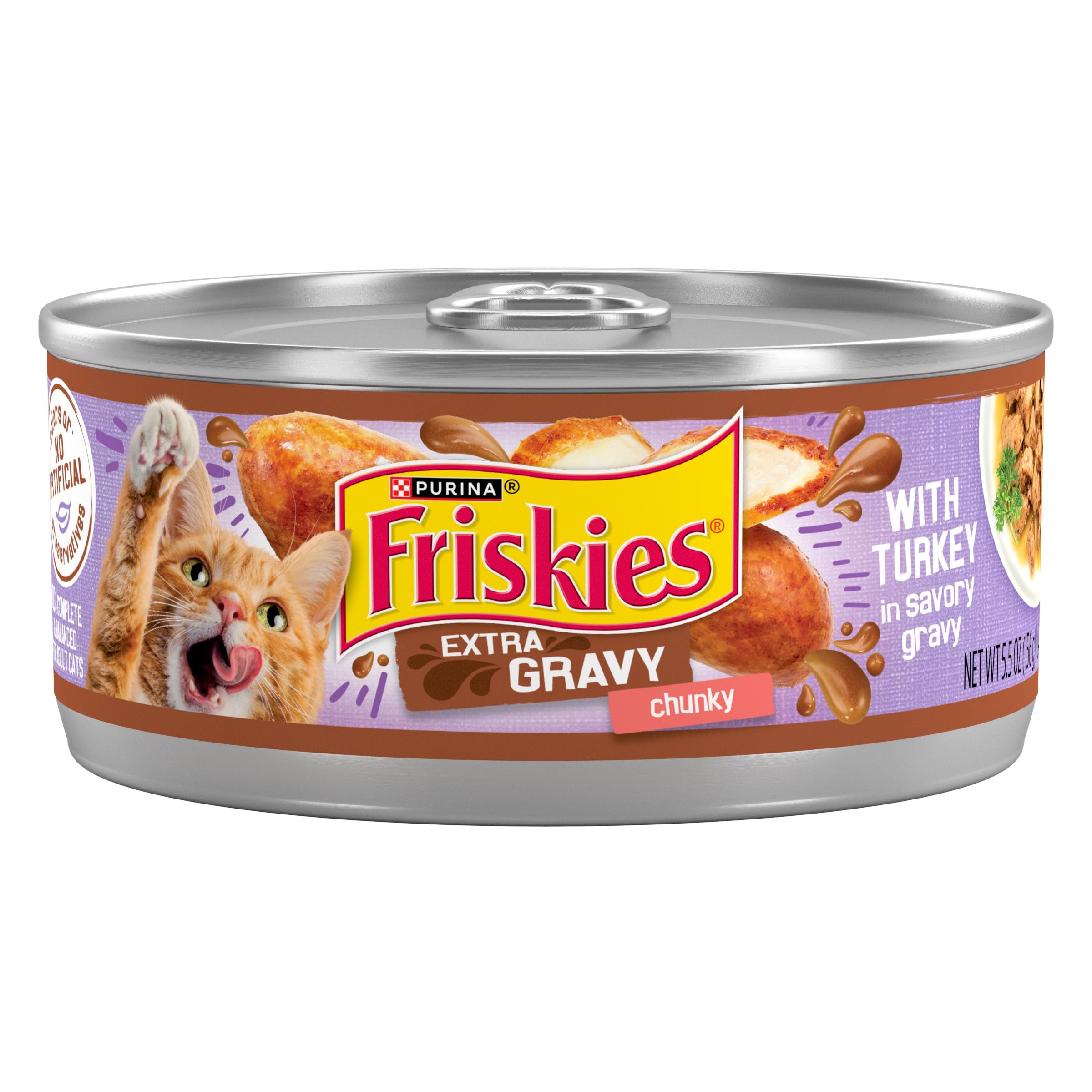 Friskies Extra Gravy avec dinde dans sauce savoureuse, texture appétissante pour chats.