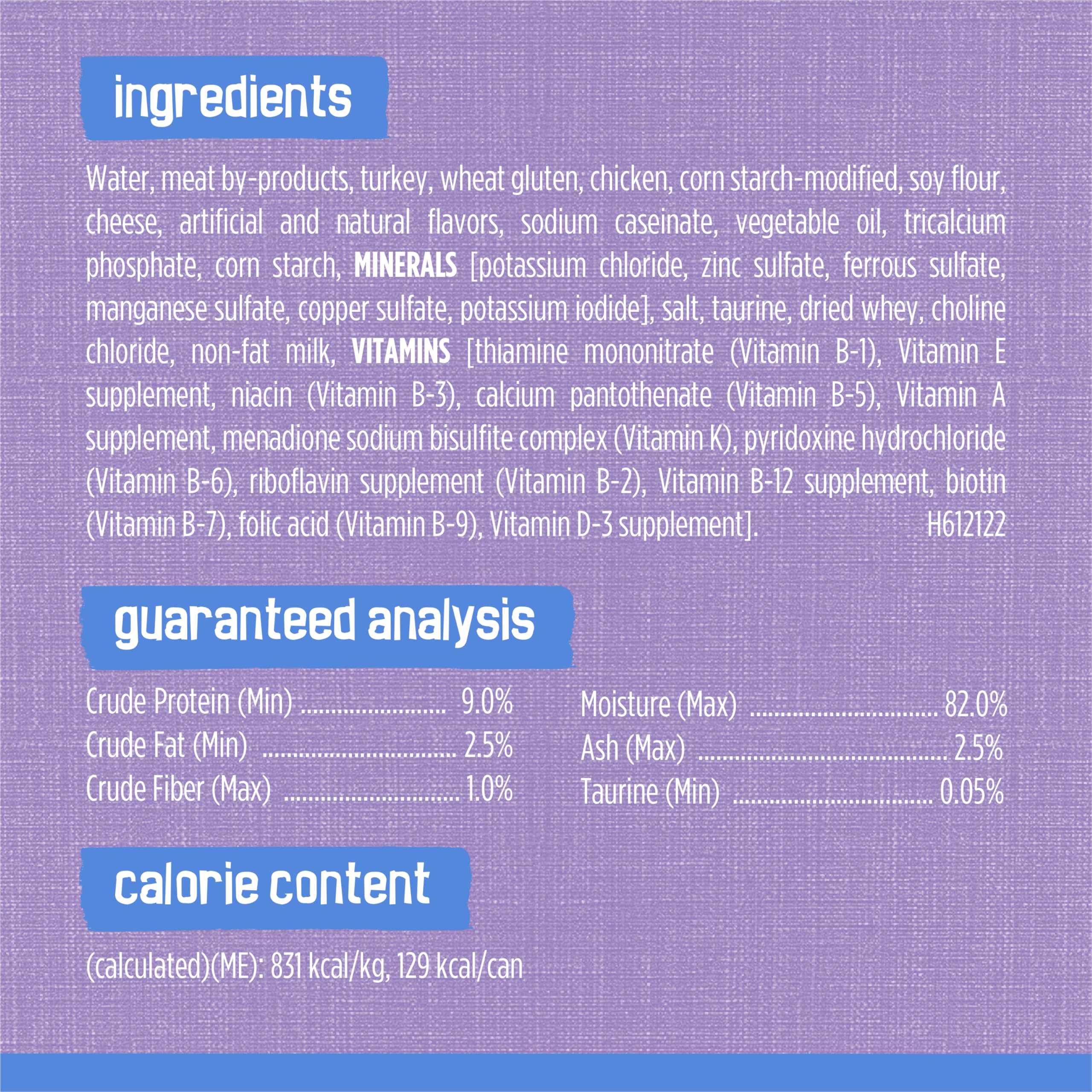 Nourriture humide Friskies, dinde et fromage dans gravy savoureux pour chat.