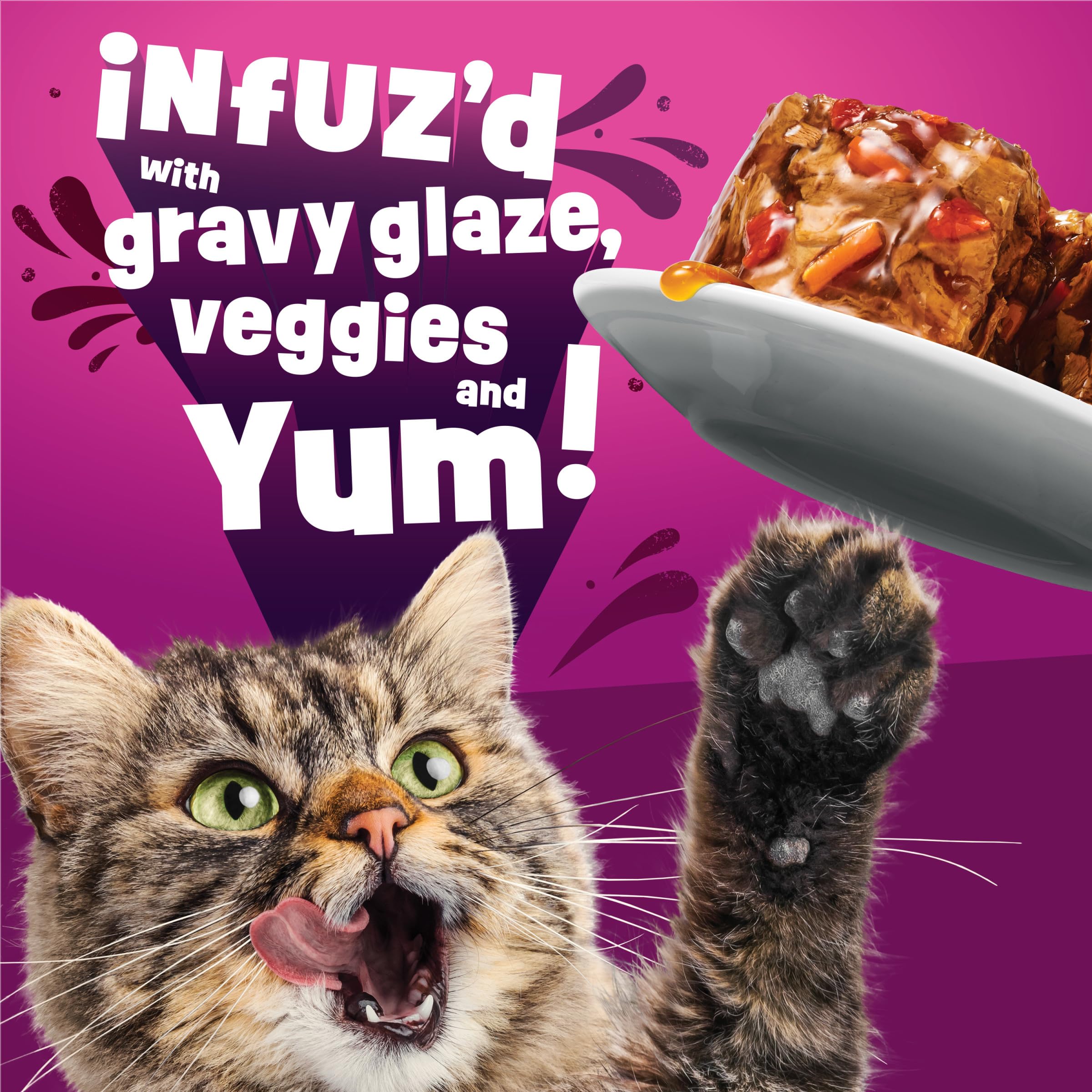 Hydratation saine après ouverture avec Friskies pour chat.