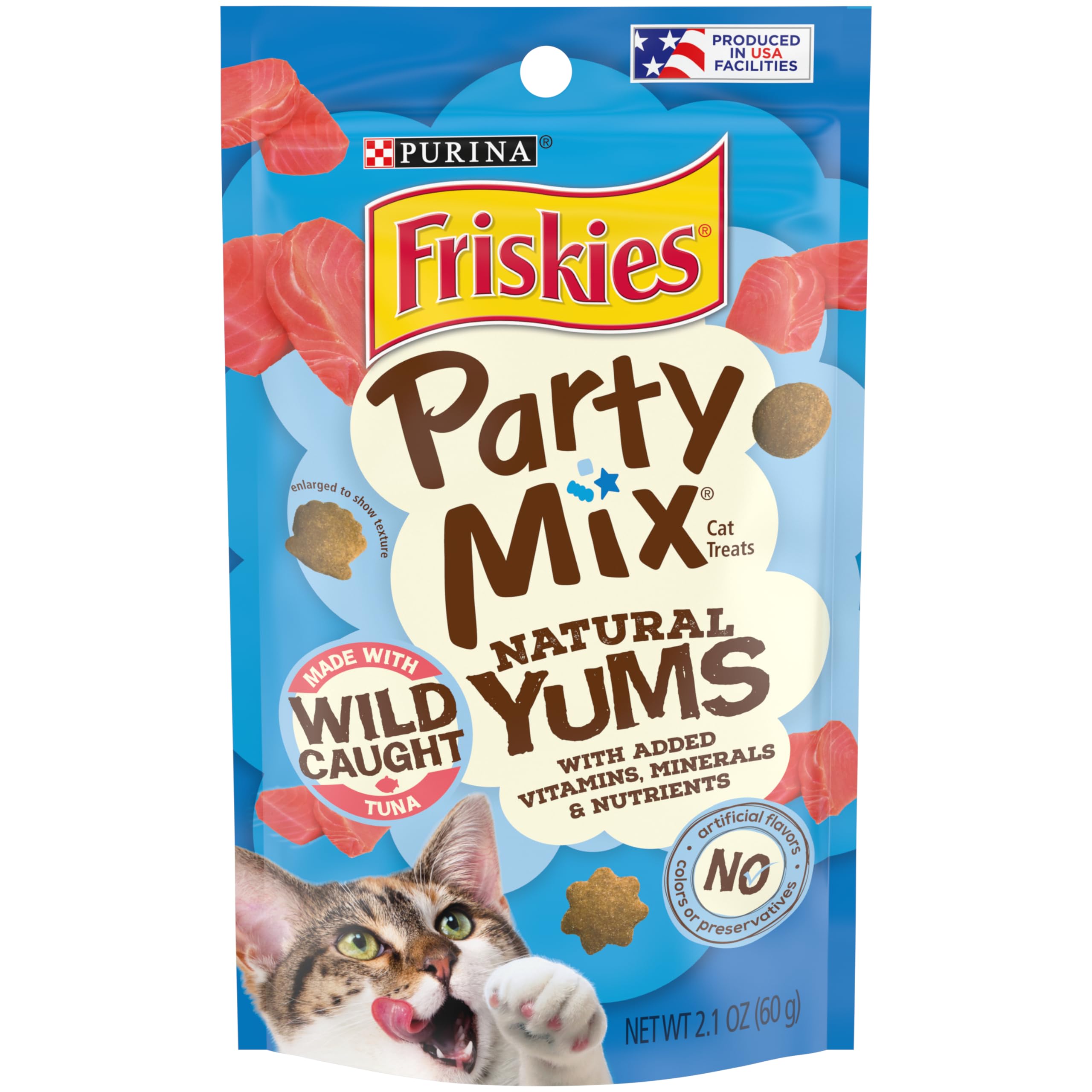 Friandises Friskies Natural Yums au thon sauvage, bouchées croustillantes pour éveiller l'appétit du chat.