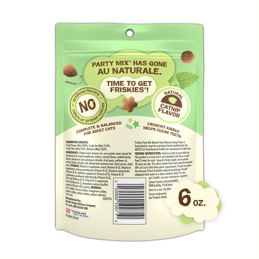 Friskies Party Mix Natural Yums, ingrédients naturels et nutriments ajoutés.