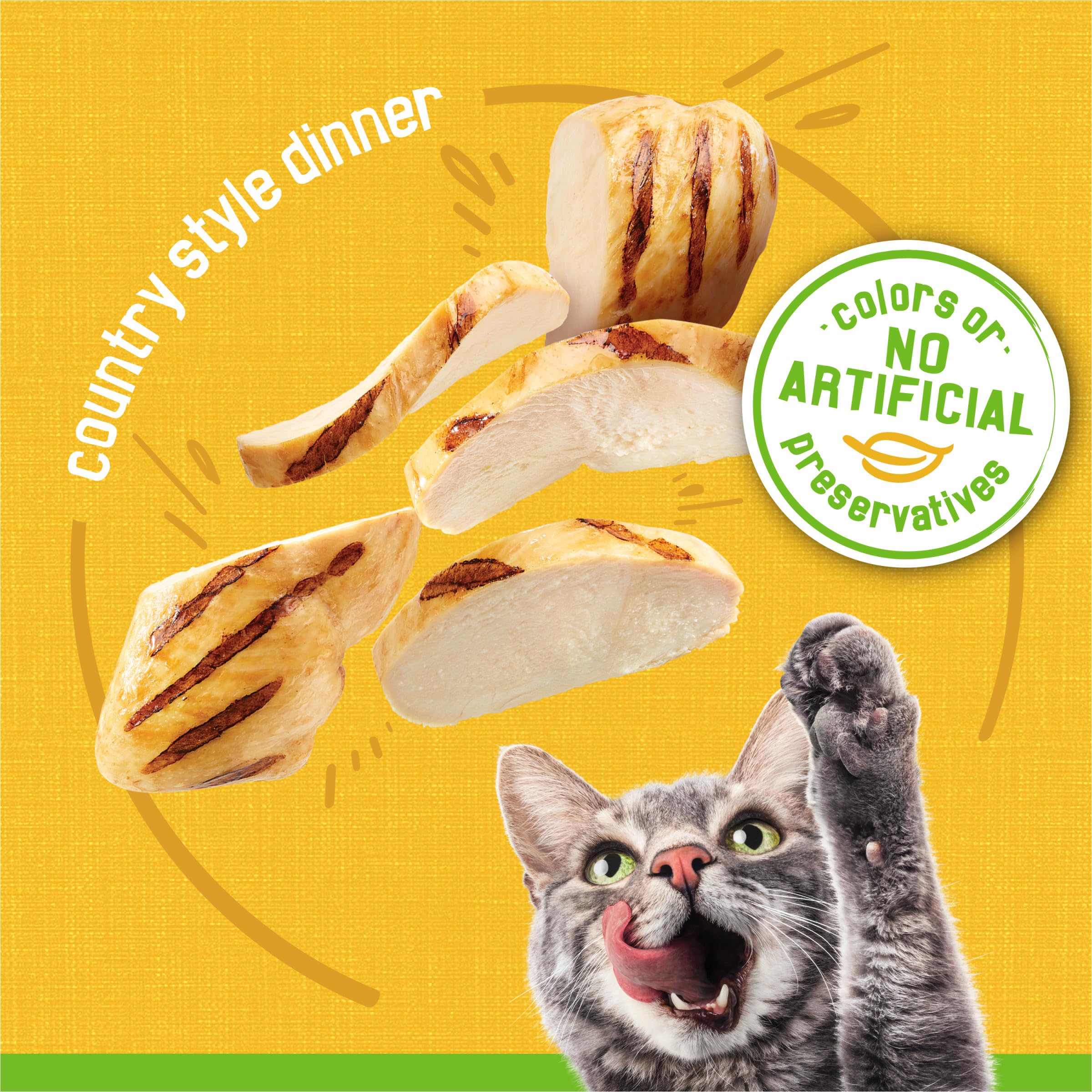 Arôme appétissant Friskies Country Style Dinner attire les chats vers leur gamelle.