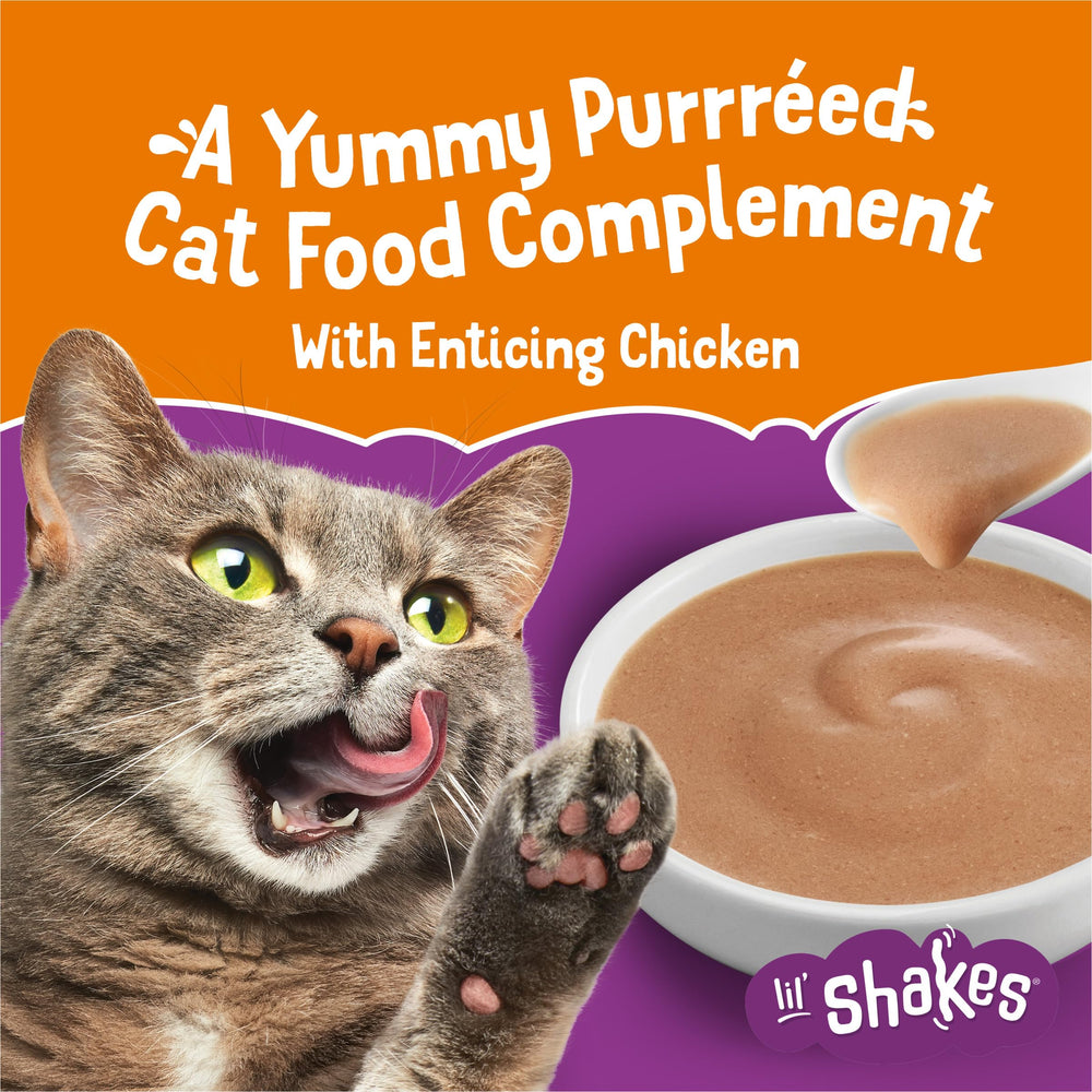 Friskies purée-topper chat Lil’ Shakes au poulet, idéal pour mélanger avec croquettes.