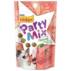 Friskies sans colorants artificiels visibles sur l’emballage.