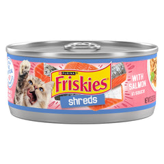 Friskies Shreds saumon dans sauce, emballage recyclable et facile à stocker.
