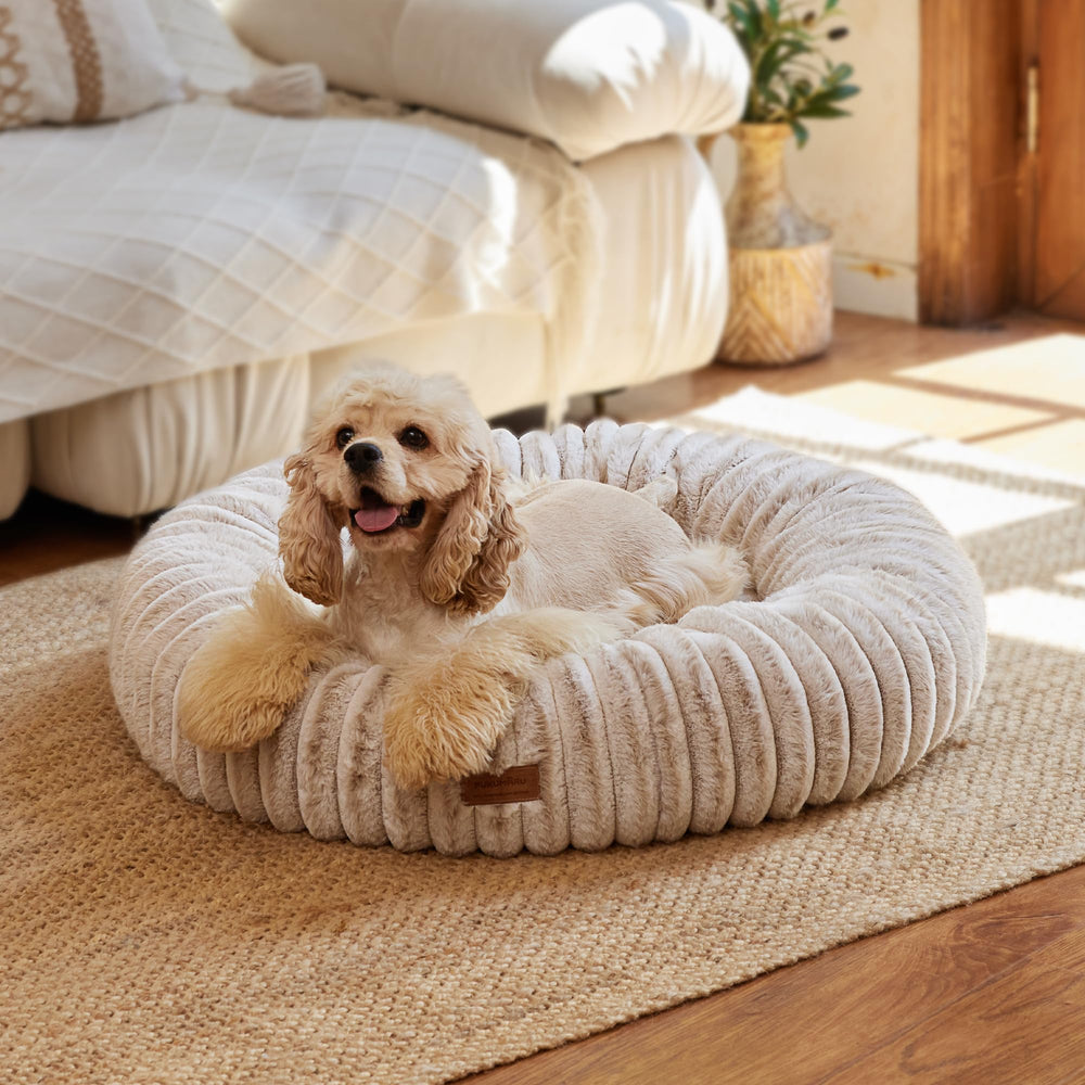 Lit FUKUMARU donut dégradé camel pour chien, confort enveloppant et repos profond.