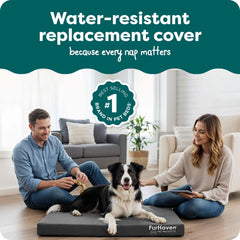 Housse FurHaven imperméable pour lit chien, utilisable intérieur et extérieur.
