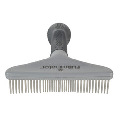 Grooming Rake de FURminator : poils libres et démêlés facilitent le soin quotidien.