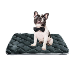 Furrybaby tapis de cage antidérapant offrant stabilité sur sols durs et siestes sûres.