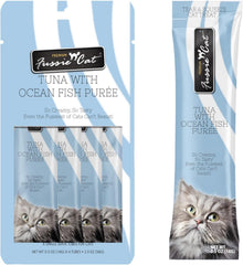 Fussie Cat Purée de thon, tube ouvert, texture crémeuse prête à servir.
