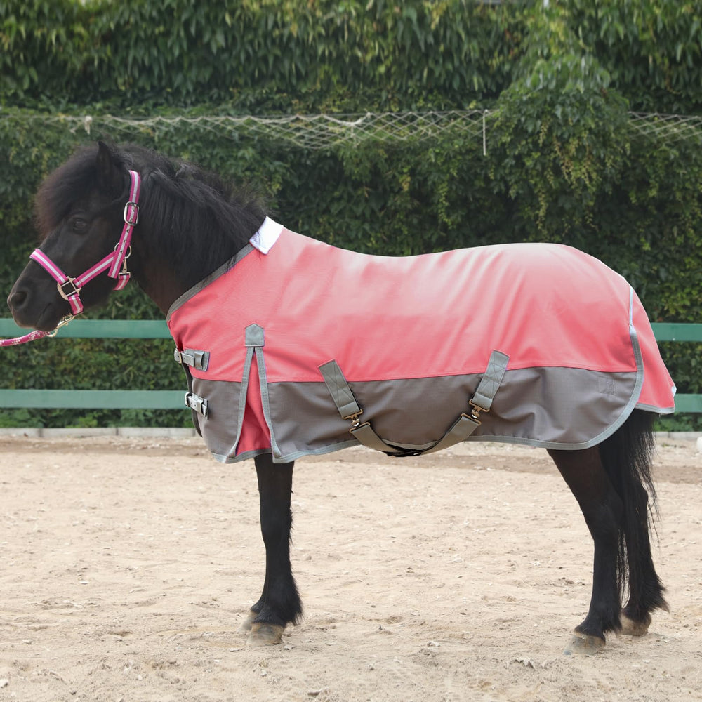 Gallopoff mini-cheval rose, protection queue: couverture anti-humidité lors des sorties.