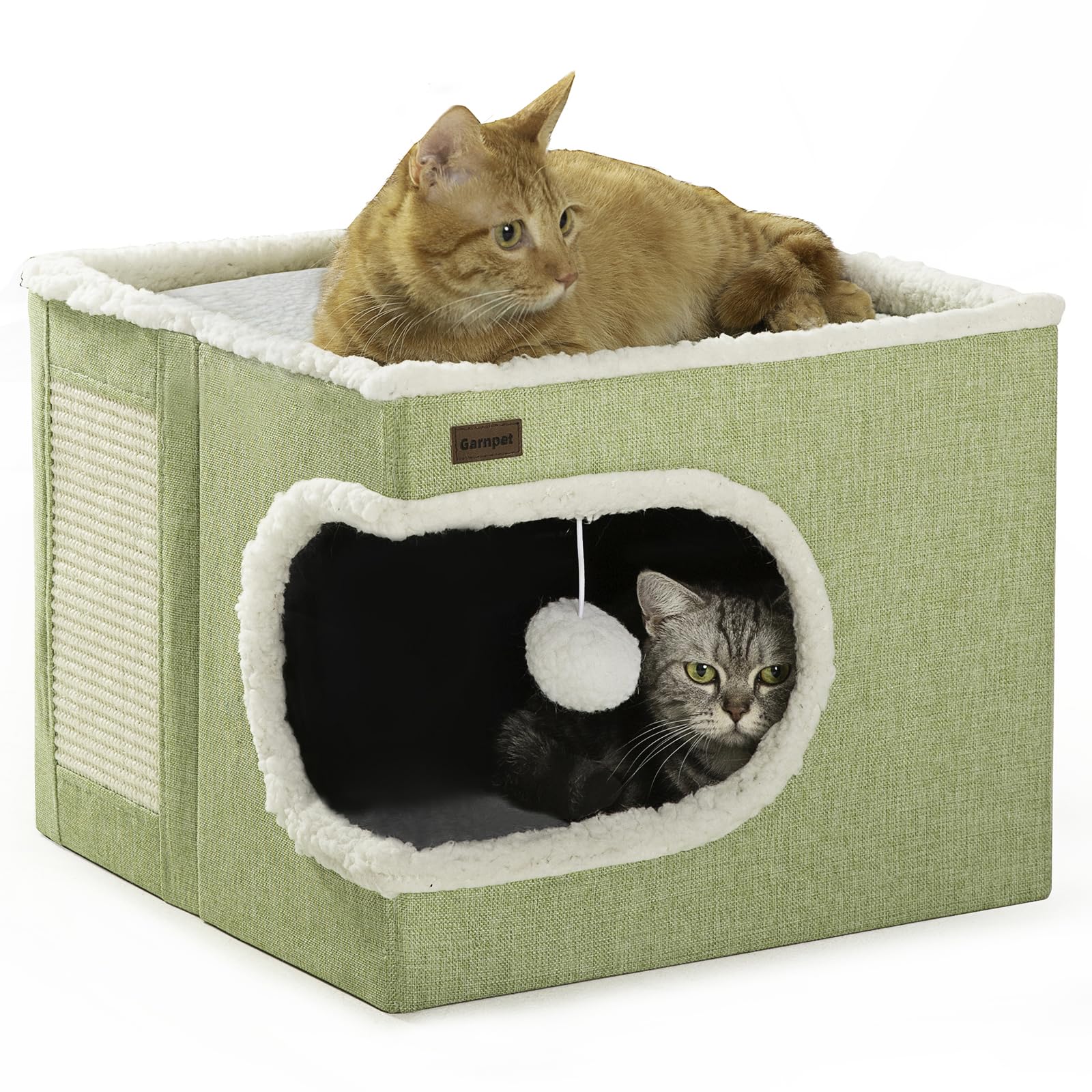 Garnpet cabane-chat-cube-interieur: refuge sûr et confortable.