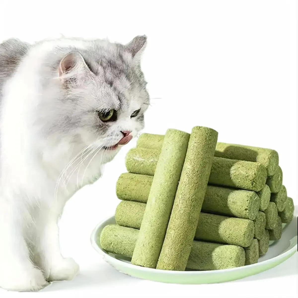 Generic bâtonnets dentaires pour chat avec herbe et poulet favorisant le nettoyage des dents.