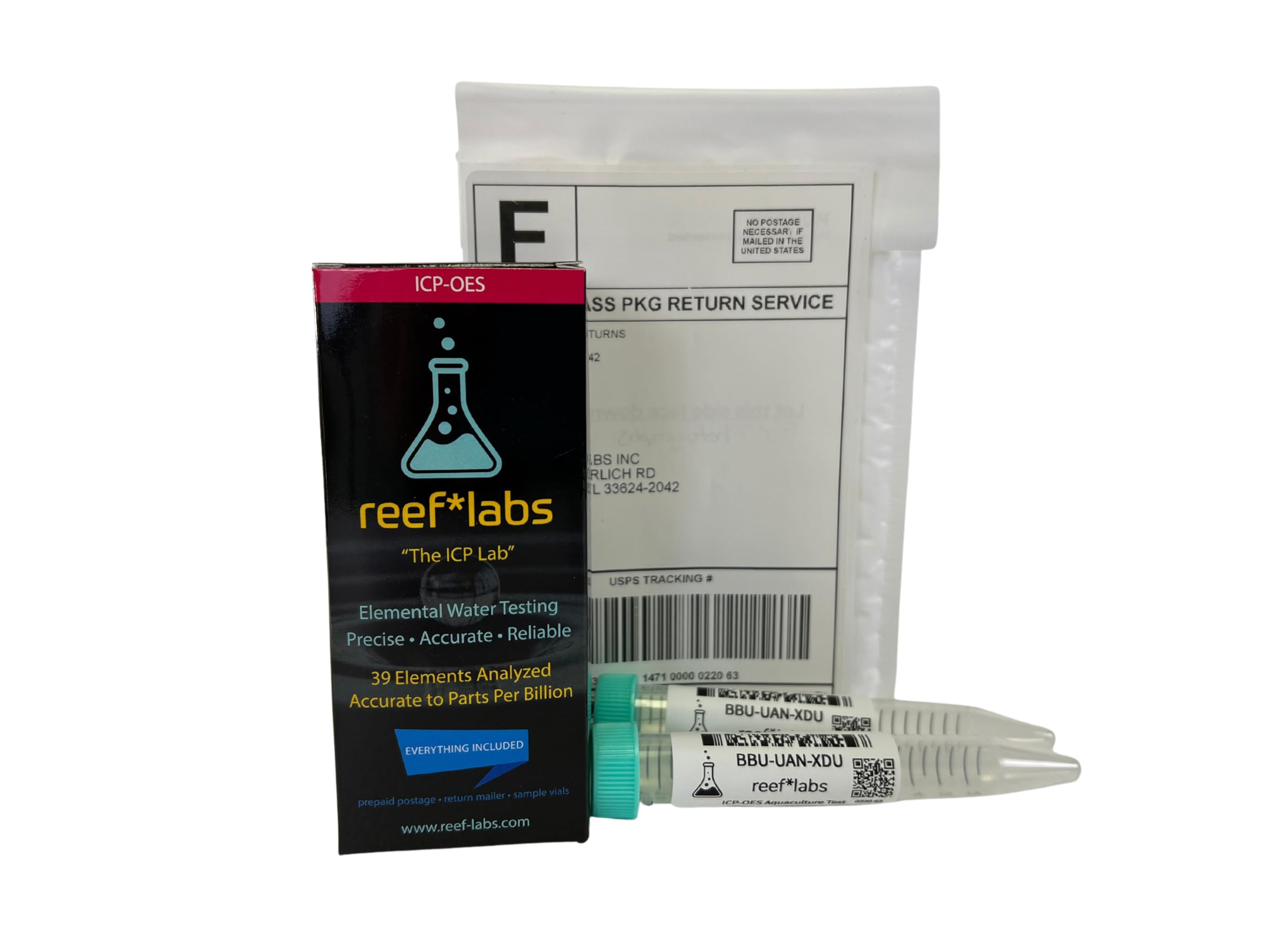 Emballage du kit ICP Water Test prêt à envoyer pour analyses