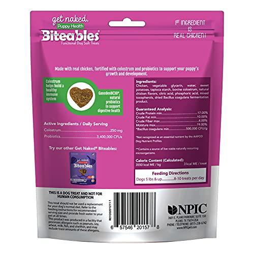 Get Naked Puppy Health Biteables – friandise moelleuse dans la main d’un propriétaire.