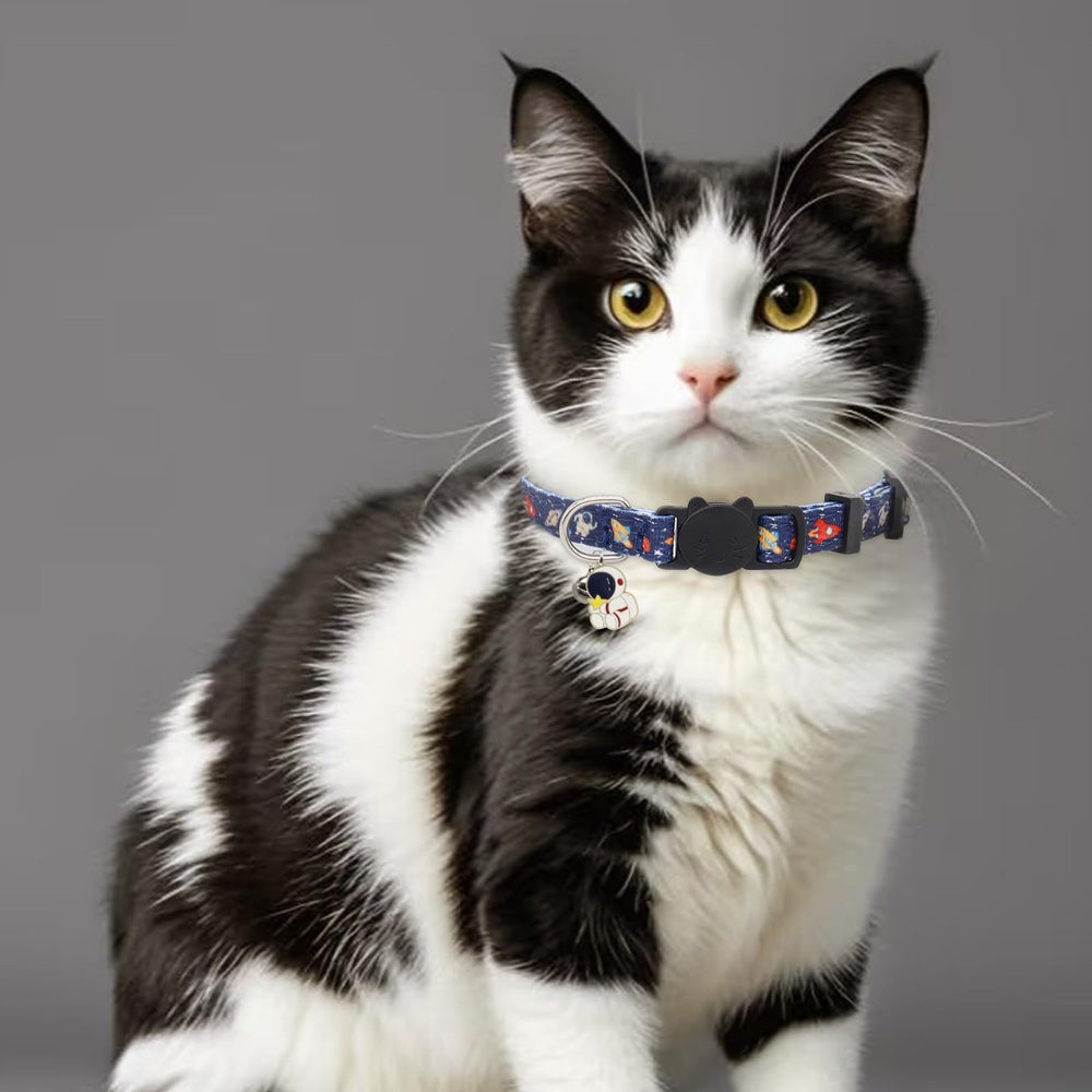 Collier Giecooh avec cloche attachée, permet de repérer facilement votre chat.