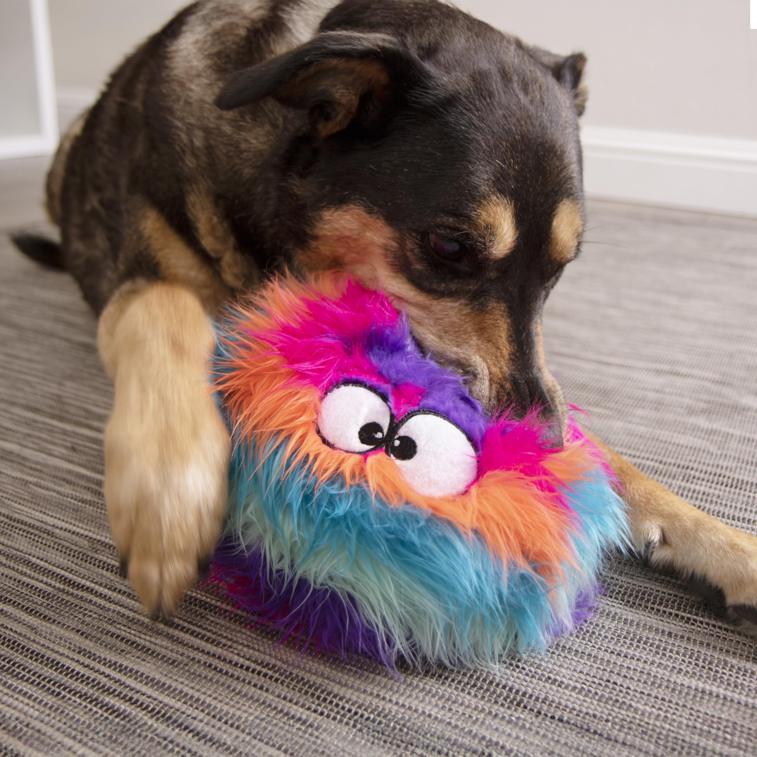 goDog Furballz: peluche douce qui plaît aux chiens pour le jeu de tir et d'amusement