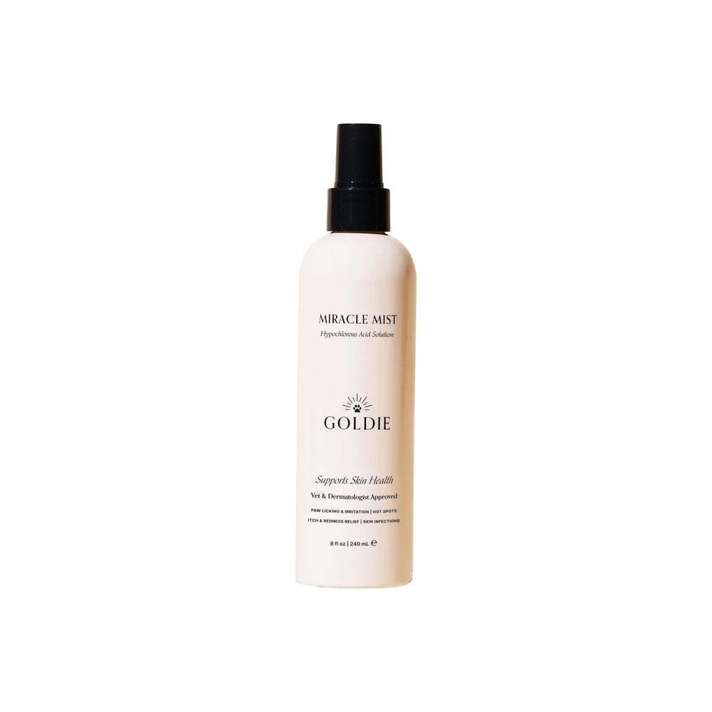 Goldie Dog Essentials Miracle Mist – bouteille-en-gros-plan, pulvérisation-douce adaptée aux irritations.