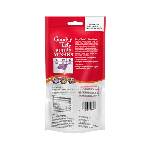 Good N Tasty Purée Triple Saveurs versement sur croquettes du chien