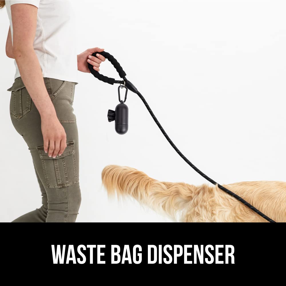 Laisse Gorilla Grip avec distributeur de sacs détachable, pratique lors des balades quotidiennes.