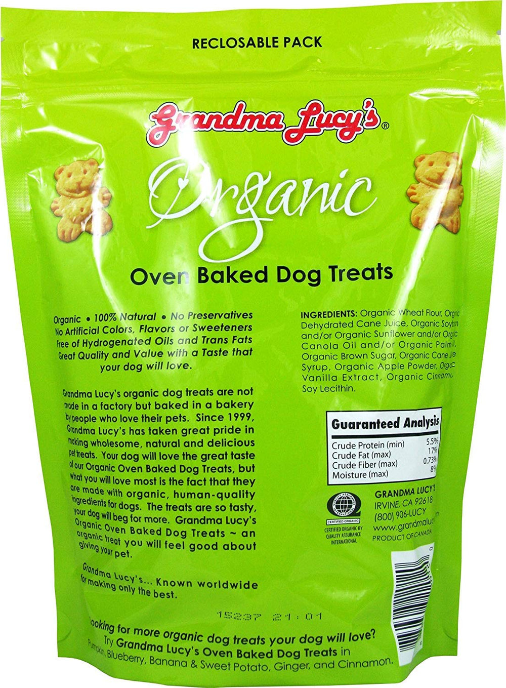 Chien heureux dégustant le biscuit bio Grandma Lucy's et savoureux.