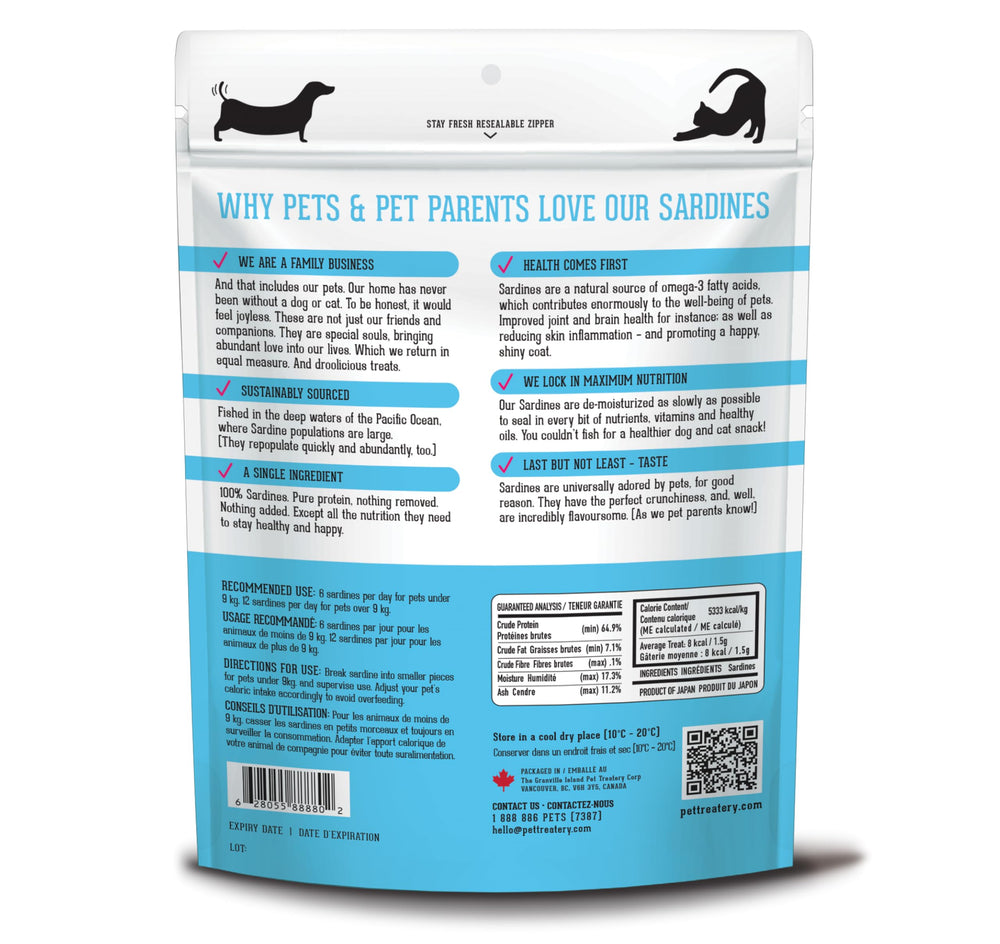 The Granville Island Pet Treatery sardines pour chats, morceaux faciles à casser.