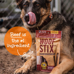 Woof Stix sans hormones — protéines du bœuf comme base pour chien détendu.