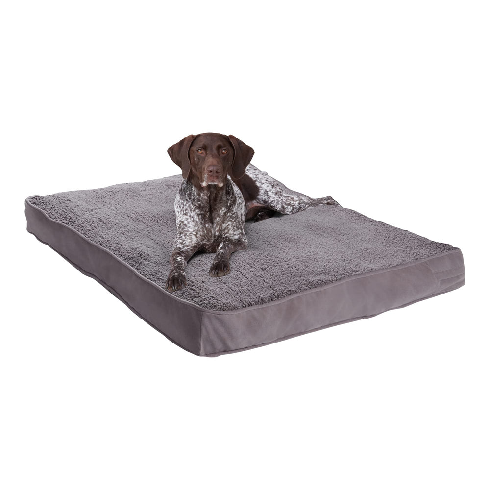 Lit Happy Hounds Daisy Deluxe avec Sherpa réversible offrant chaleur et confort