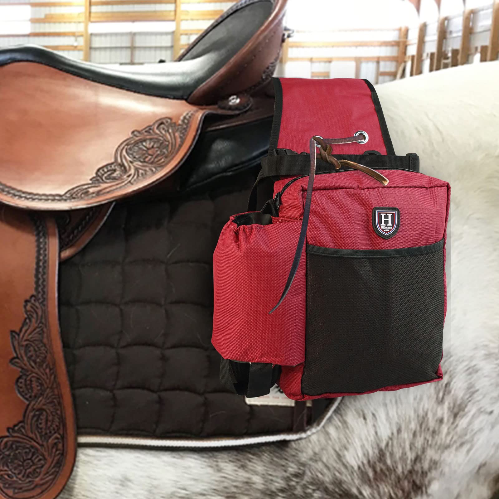 Harrison Howard oeillets-renforces-installation: attache fiable sur selle.