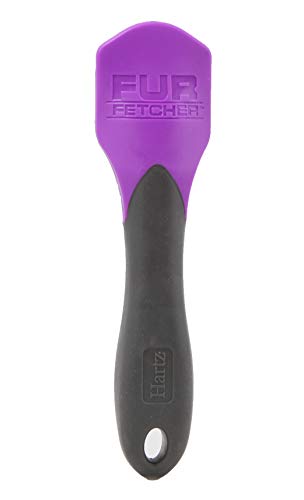 Hartz Groomer’s Best Fur Fetcher – poignée ergonomique pour grooming confortable.