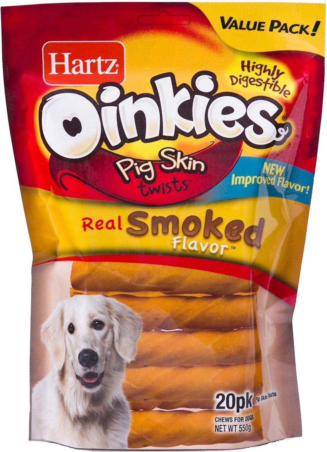 Hartz Oinkies Twists en peau de porc fumée, emballage visible pour l’activité de mastication.