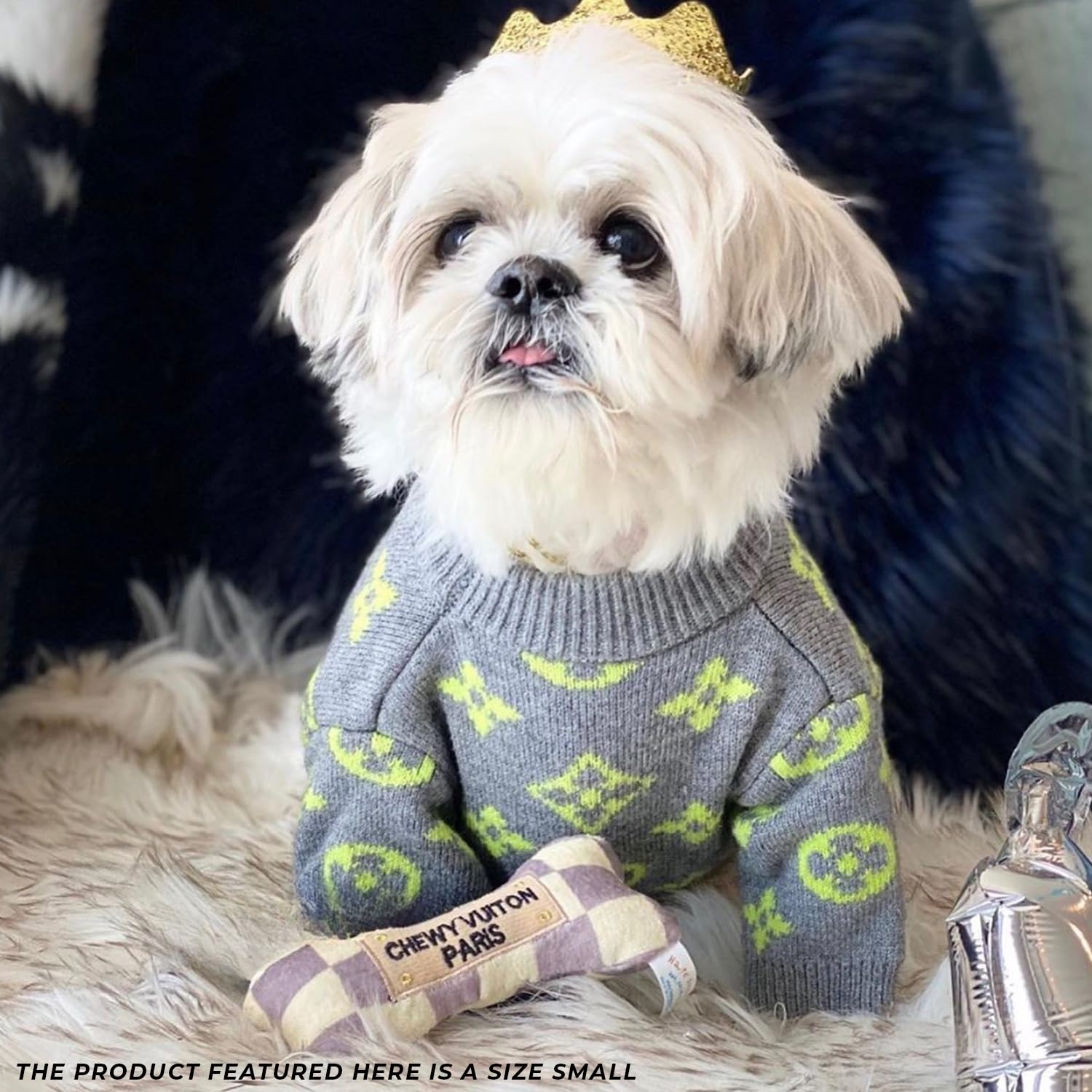 Idée cadeau parodie luxe pour chien avec Checker Chewy Vuiton.