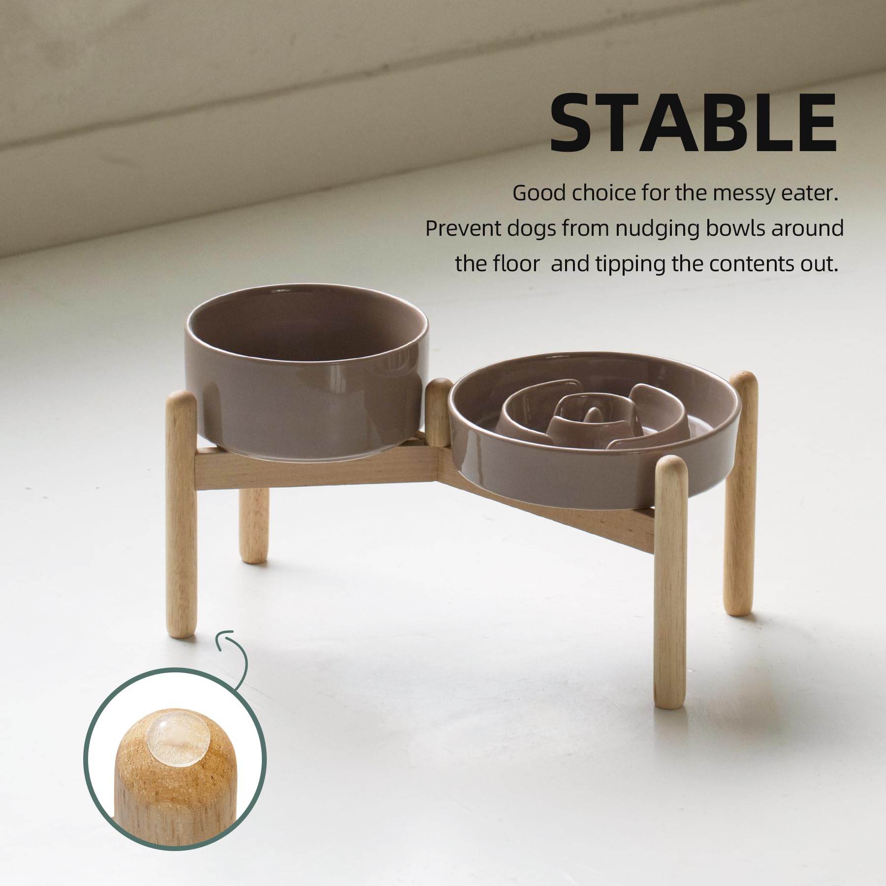 Utilisation quotidienne pour chiens moyens et petits avec style.