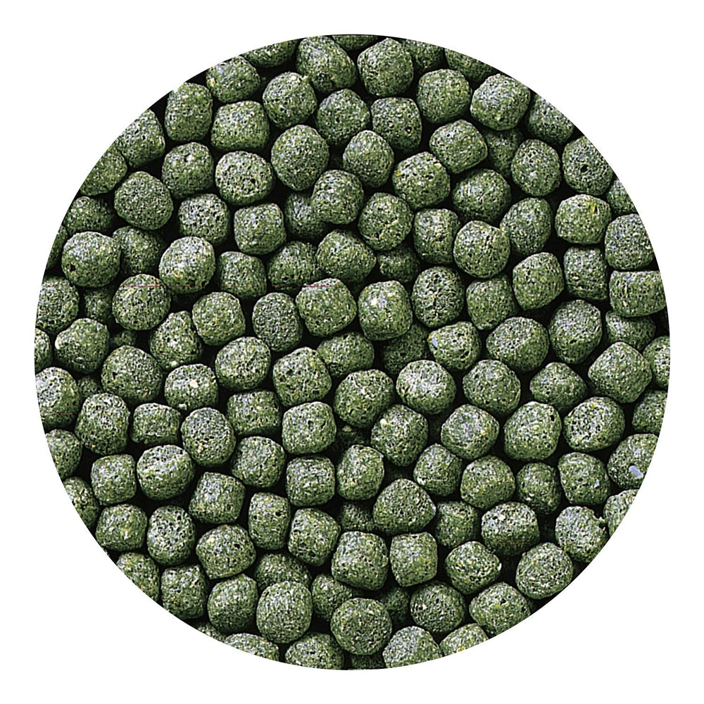 Pellets flottants Hikari ne troublent pas l'eau du réservoir