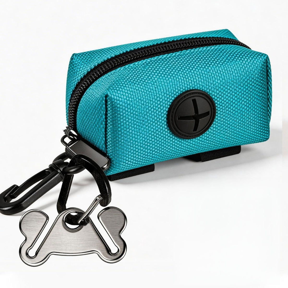 Distributeur Hilihali de sacs déjections pour chien, pratique lors des balades.