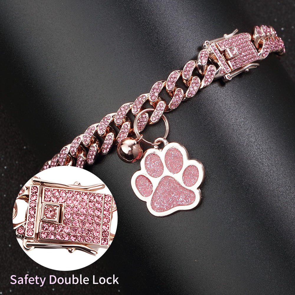 Pendentif patte et étiquette Hillban, pratique et charmant pour chat.