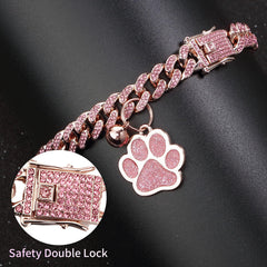 Pendentif patte et étiquette Hillban, pratique et charmant pour chat.