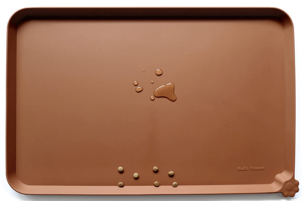 Tapis d’alimentation Hoki Found en silicone anti-glisse pour chiens et chats.