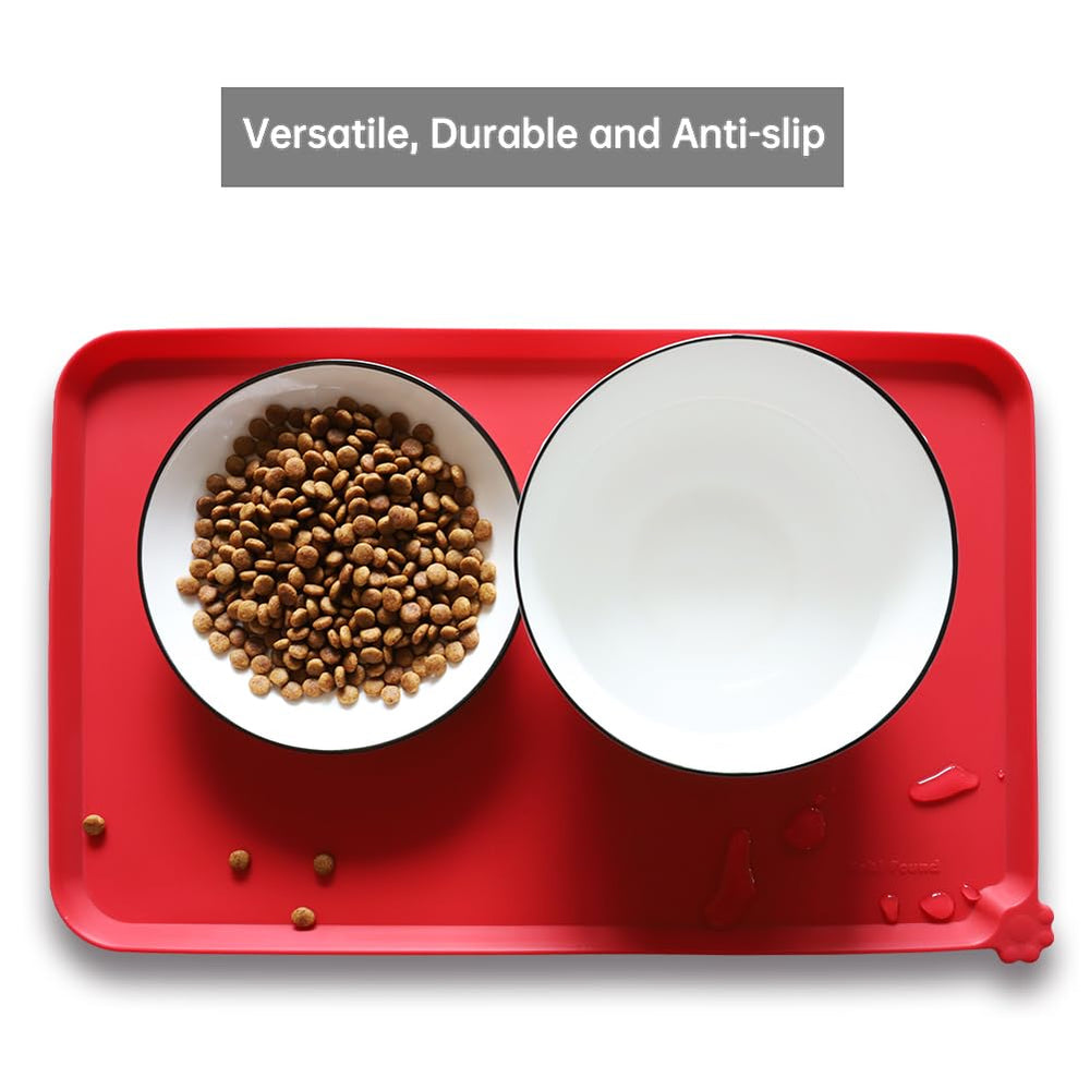 Tapis silicone antidérapant Hoki Found avec bordure surélevée pour repas propres.
