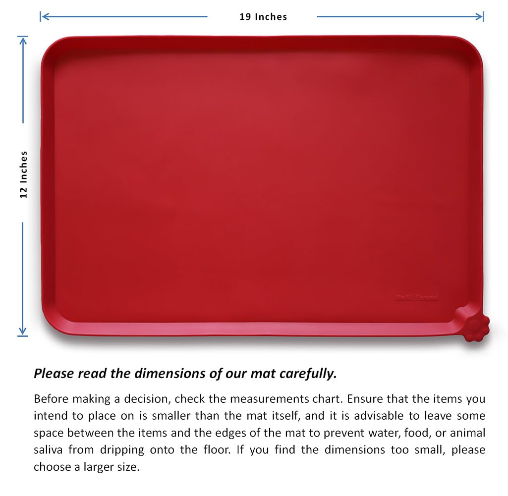 Tapis d’alimentation rouge Hoki Found, idéal lors de voyages grâce à sa flexibilité.