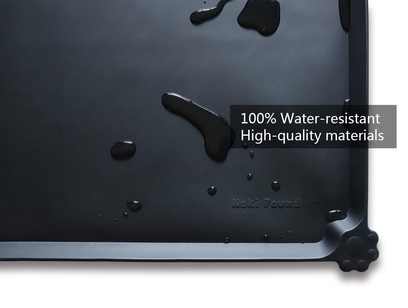 Facile à nettoyer: tapis silicone Hoki Found, résistant au lave-vaisselle.