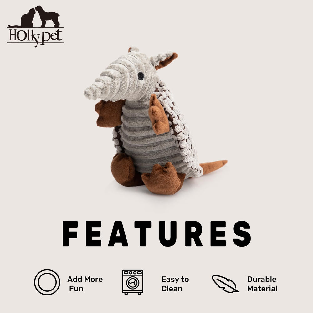 Renforcement du lien chien-maître grâce au jouet Armadillo Hollypet gris.