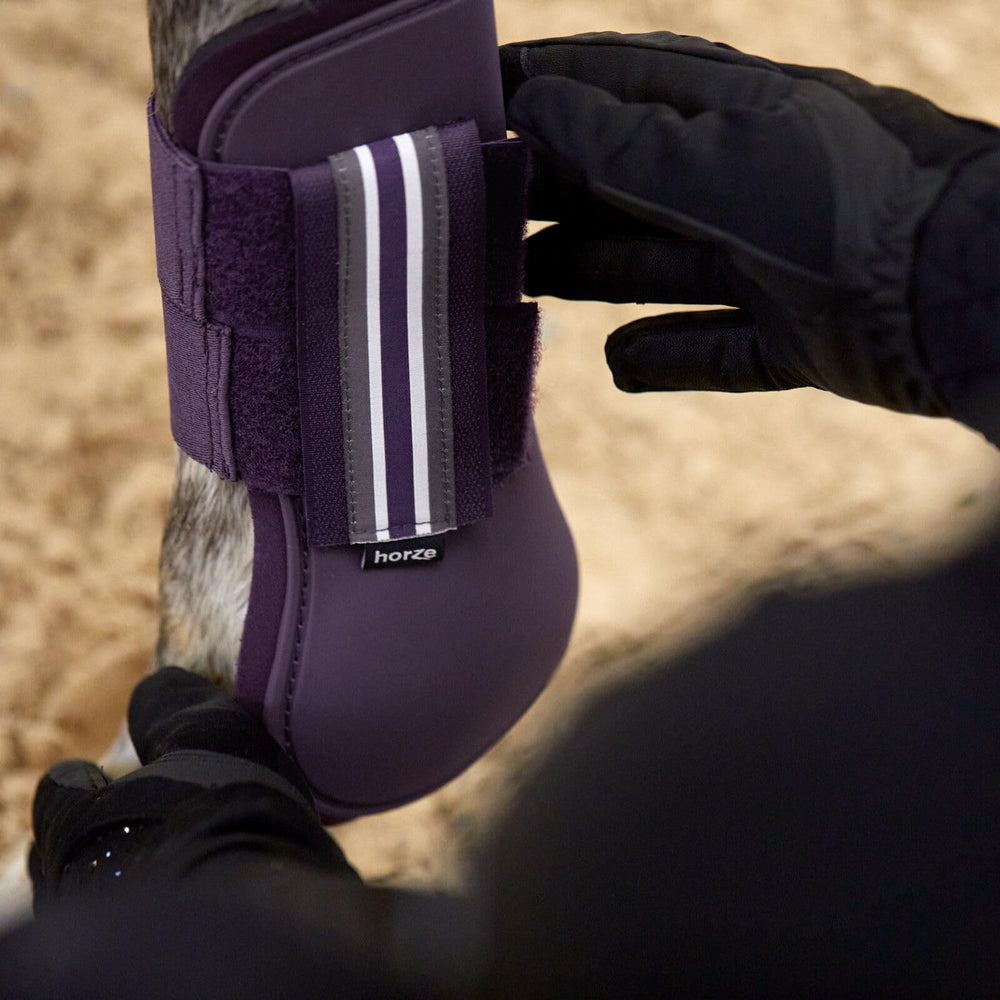 Bottes tendon HORZE Adepto, utilisation rapide et facile.
